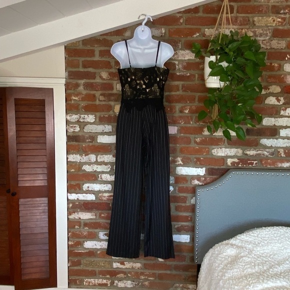Heartloom Mona Stripe Lace Bodice Black Jumpsuit size small - Picture 7 of 12